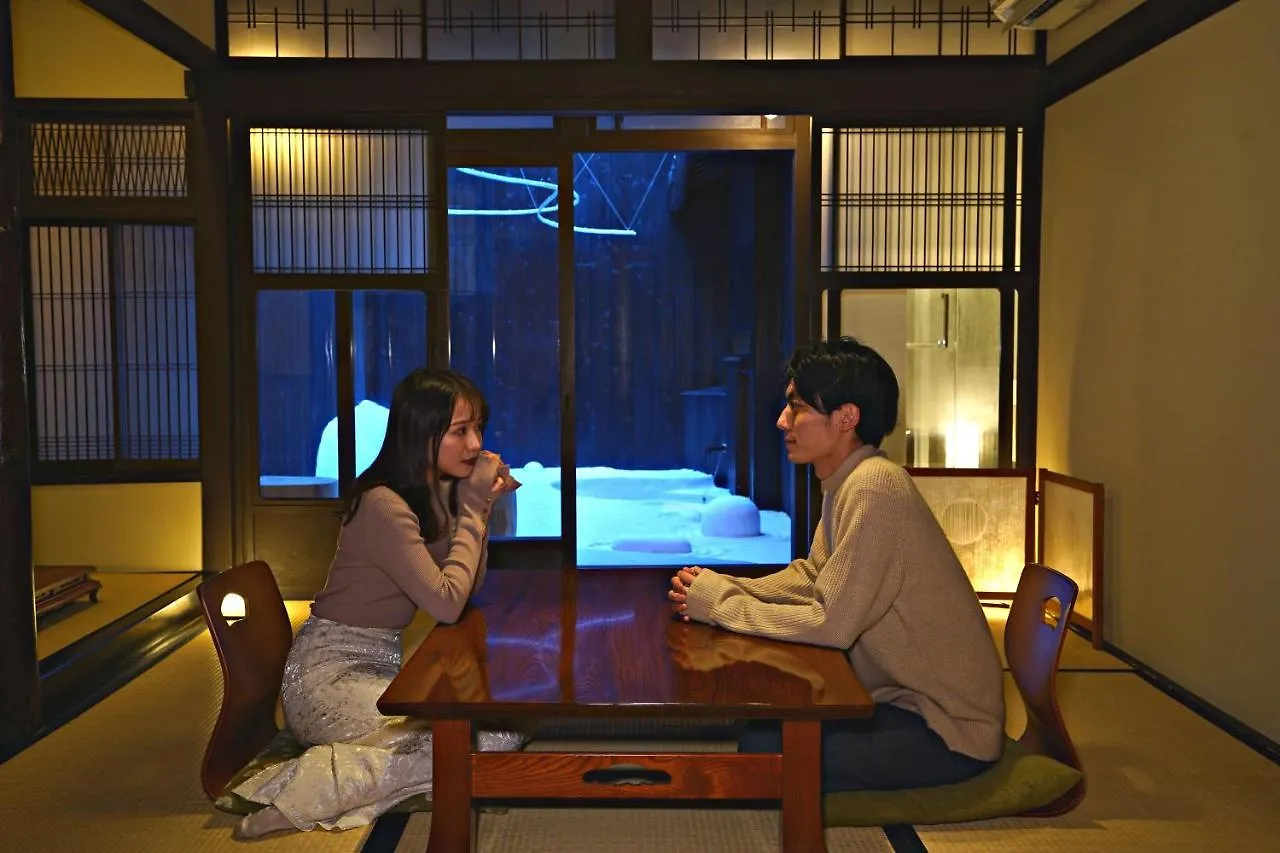 Kiraku Kyoto Aneyakoji Villa 0*,  Japan
